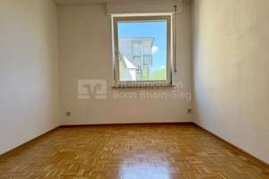 4-Zimmerwohnung mit ca. 620 qm eigenem Gartenparadies und Garage in Köln-Holweide! – Die vollständige Adresse der Immobilie erhältst du vom Anbieter., 51067 Holweide, Köln – Vorschaubild 16
