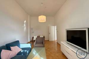 Gut aufgeteilte 2 Zimmer Altbauwohnung in Moabit – Die vollständige Adresse der Immobilie erhältst du vom Anbieter., 10553 Moabit, Berlin – Vorschaubild 3