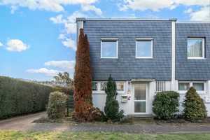 * ONLY 10 MIN TO LUCIUS CLAY KASERNE * 
Town house with large plot – ideal for dog owners! – Wiesbaden – Vorschaubild 18