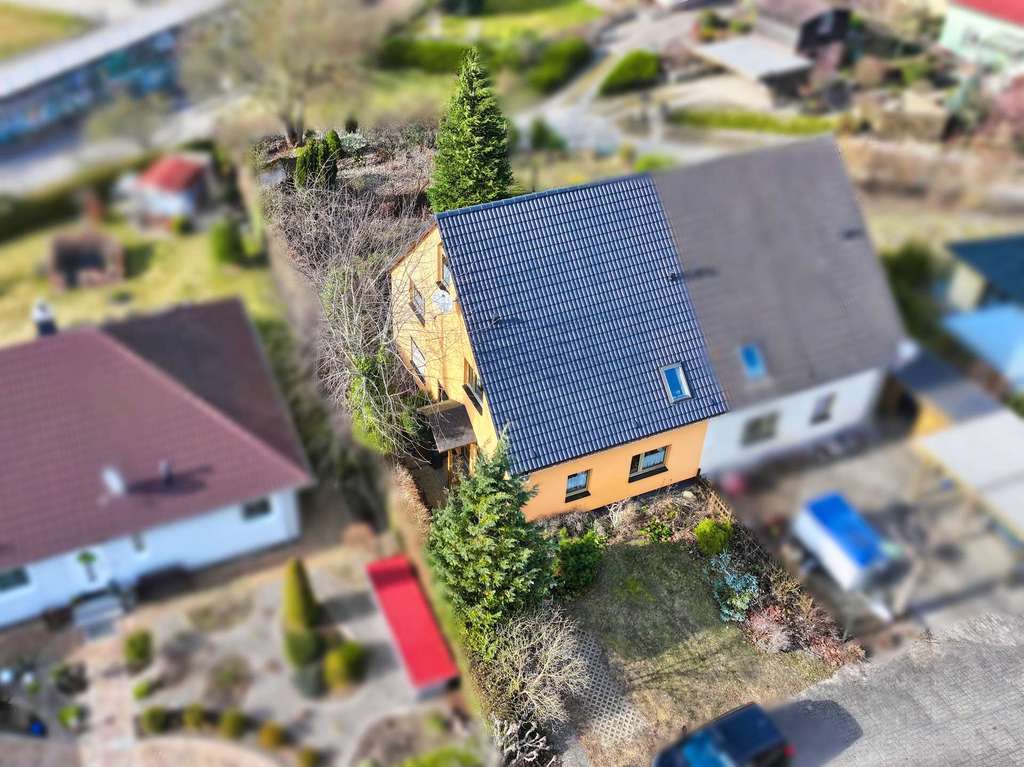 Immobilie in Wolgast - Schicke Doppelhaushälfte in gepflegter & ruhiger Lage vor den Toren Usedoms - Bild 1