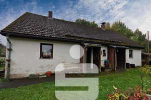Zweifamilienhaus in Gefrees / OT Falls