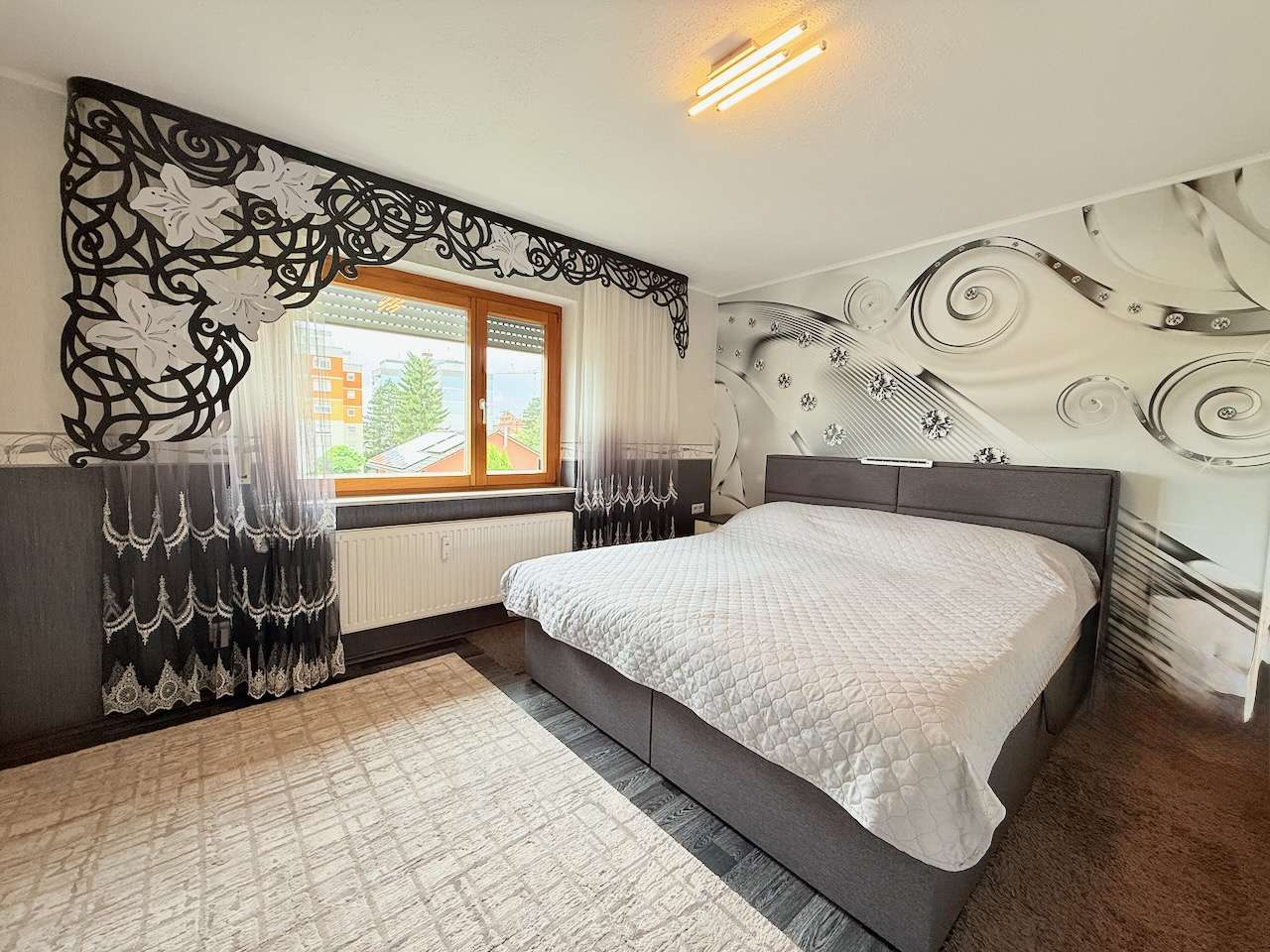 Immobilie in Wangen im Allgäu - Neuer Preis! Charmante 3-Zimmer-Wohnung mit Balkon, Gartenhäuschen und Einzelgarage - Bild 4