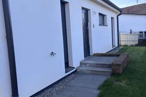 Moderner Wohntraum auf einer Ebene – Neuwertiger Bungalow (Bj. 2022) – Walderstraße 11/1, 72505 Krauchenwies – Vorschaubild 4