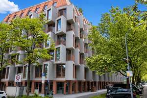 Für Individualisten: Stilvolle Split-Level-Wohnung über 3 Etagen mit Terrasse und Wow-Effekt – Die vollständige Adresse der Immobilie erhältst du vom Anbieter., 80797 Schwere-Reiter-Straße, München – Vorschaubild 2