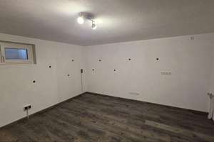 Reihenhaus – Die vollständige Adresse der Immobilie erhältst du vom Anbieter., 91325 Adelsdorf – Vorschaubild 19