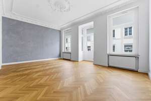 Stilvolles Gründerzeithaus mit 341m² Wohnfläche verteilt auf drei Wohneinheiten im Bonner Zentrum – Die vollständige Adresse der Immobilie erhältst du vom Anbieter., 53111 Bonn-Zentrum, Bonn – Vorschaubild 59