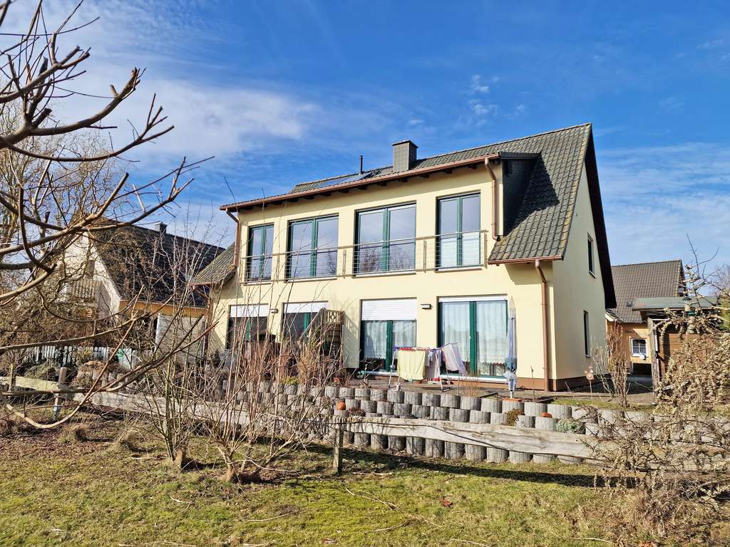 Immobilie in Zinnowitz - Mehrfamilienhaus mit 3 Wohneinheiten im Ostseebad Zinnowitz - Bild 0