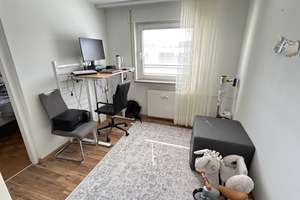 Wohnen mit Ausblick! - Helle 2 ½ bis 3-Zi.-Wohnung! – Die vollständige Adresse der Immobilie erhältst du vom Anbieter., 70195 Botnang-Nord, Stuttgart – Vorschaubild 4