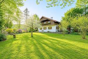 EFH mit 4 SZ im OG, 70 qm Wohnen / Essen im EG, plus Büro im EG, plus ELW im EG, auf 1.300 qm Grund – Die vollständige Adresse der Immobilie erhältst du vom Anbieter., 82547 Eurasburg – Vorschaubild 3