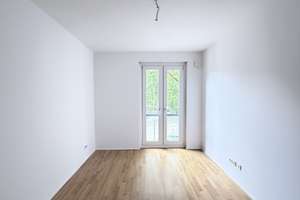 Großzügige Wohnung mit Wintergarten sucht Mieter: 2-Zimmer, 59m² – Konrad-Adenauer-Ring 1, 65187 Rheingauviertel / Hollerborn, Wiesbaden – Vorschaubild 8