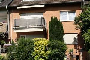 Seltene Gelegenheit - Solides Mehrfamilienhaus in Köln Worringen