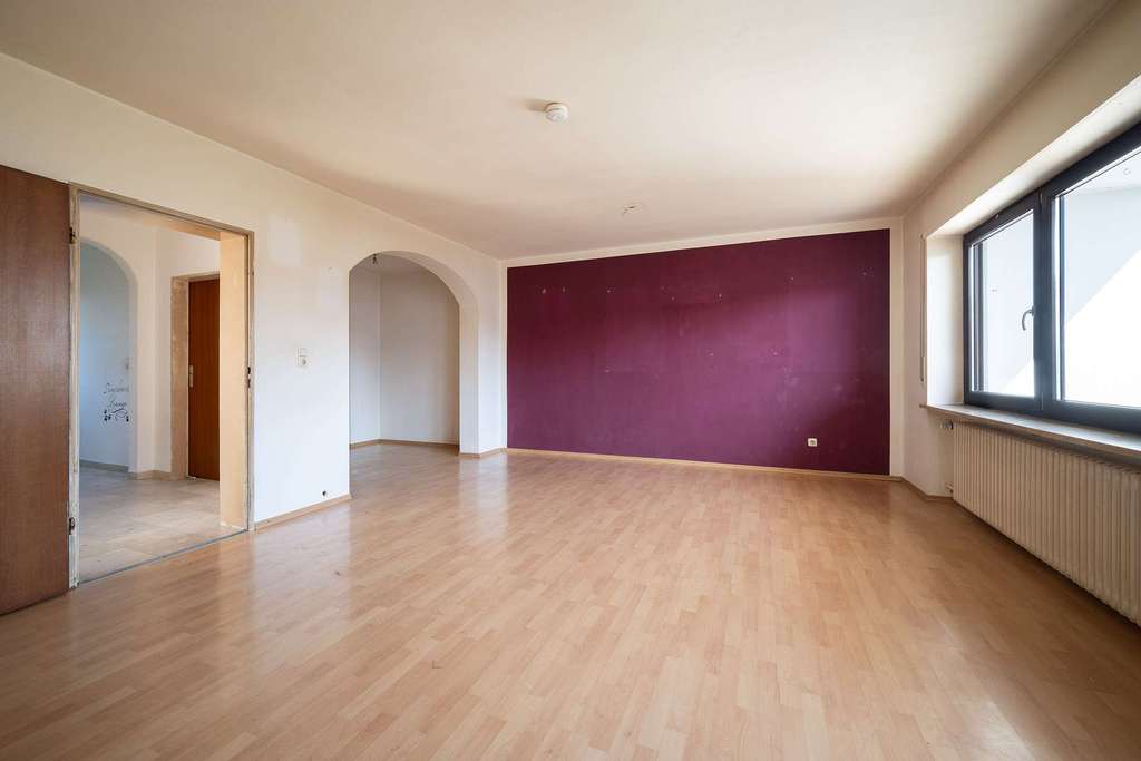 Immobilie in Wartenberg - Doppelhaushälfte mit großem Garten und viel Potenzial in ruhiger Lage von Wartenberg - Bild 3