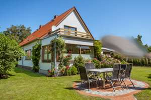 Charmantes Einfamilienhaus mit Traumgrundstück in Ostseenähe – Die vollständige Adresse der Immobilie erhältst du vom Anbieter., 18109 Lichtenhagen, Rostock – Vorschaubild 2