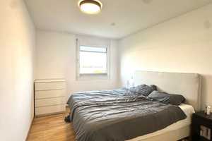 ☀️Sonnige 3-Zimmer-Wohnung mit Balkon, Parklage & U-Bahn direkt vor der Tür – Michael-Ende-Straße 31, 81829 München – Vorschaubild 5