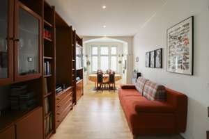 Attraktive 2-Zimmer-Wohnung in Berlin-Friedenau mit großzügigem Wohnbereich und Loggia  – Die vollständige Adresse der Immobilie erhältst du vom Anbieter., 12161 Friedenau, Berlin – Vorschaubild 4