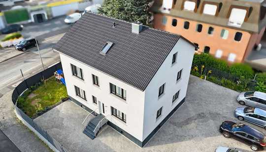 Bild von Wohn- und Geschäftshaus in Toplage von Frankfurt-Seckbach – Wohnen und Arbeiten unter einem Dach.