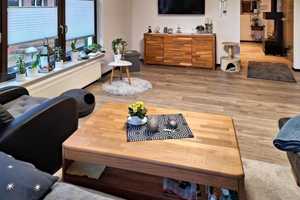 Gepfl. Einfamilienhaus mit Einliegerwohnung - ruhige Lage - Garage u. Carport - großes Grundstück!  – Friesland (Kreis) – Vorschaubild 9
