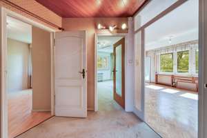 +++ bequem & altersgerecht - 1.OG mit Süd-Balkon - Bad mit Fenster - modernisierungsbedürftig +++ – Schwabbacher Straße 15, 70437 Rot, Stuttgart – Vorschaubild 8