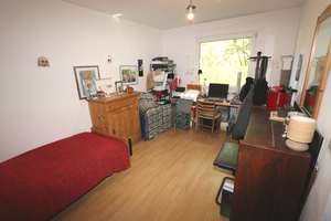 + Kaarst + Doppelhaushälfte + Baujahr 1969+ ca. 107 m² Wohnfläche + ca. 447 m² Grundstück + Garage + – Die vollständige Adresse der Immobilie erhältst du vom Anbieter., 41564 Kaarst – Vorschaubild 7