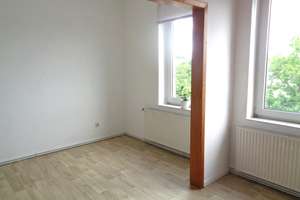 Freundl. , renovierte 2-Zi-Wohn. incl. Küchenzeile – Die vollständige Adresse der Immobilie erhältst du vom Anbieter., 30177 List, Hannover – Vorschaubild 2