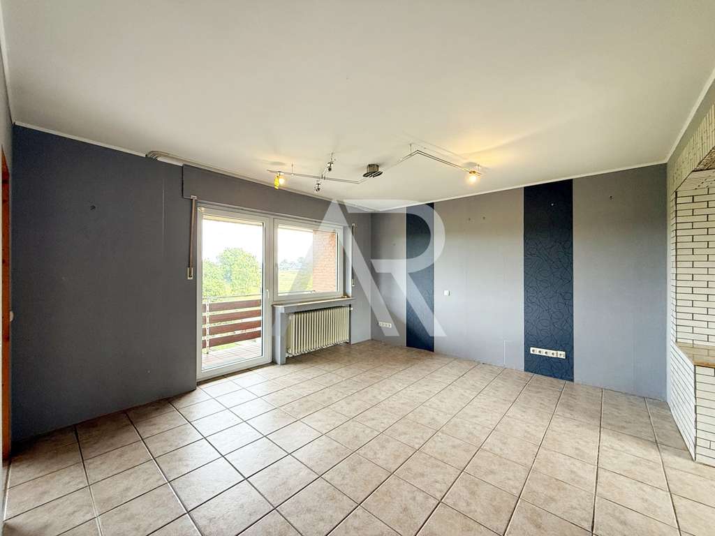 Immobilie in Aldenhoven - Einmalige Gelegenheit! Gepflegtes Ein-/ Zweifamilienhaus mit unverbaubarem Fernblick in Aldenhoven! - Bild 3