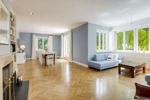 Historische Villa mit herrlichem Südgarten. Wertvolles Neubaupotenzial. – Die vollständige Adresse der Immobilie erhältst du vom Anbieter., 80639 Nymphenburg, München – Vorschaubild 4