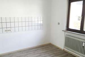 3-Zimmerwohnung in Lengfeld – Die vollständige Adresse der Immobilie erhältst du vom Anbieter., 97076 Lengfeld, Würzburg – Vorschaubild 2