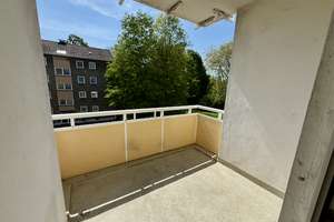 LEERE DREI ZIMMER WOHNUNG MIT SÜD BALKON! – Seitenhorst 11, 47279 Bissingheim, Duisburg – Vorschaubild 5