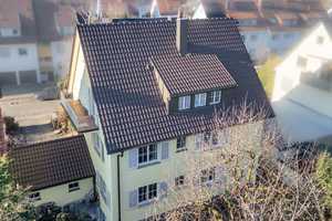 *In Bester Lage - gepflegtes Zweifamilienhaus* – Stuttgart – Vorschaubild 2