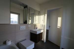 Hochwertige 3-Zimmer-Wohnung mit 2 Balkonen in Grafental – Röpkestr. 13, 40235 Flingern Nord, Düsseldorf – Vorschaubild 10