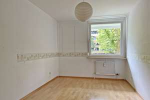 Endlich genug Platz für das, was wirklich zählt - 4-Zimmer-Wohnung für dich und deine Familie – Die vollständige Adresse der Immobilie erhältst du vom Anbieter., 72760 Reutlingen-Mitte, Reutlingen – Vorschaubild 7