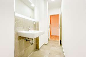 Große 5-RW*WG geeignet* EBK* 2 Bäder mit Dusche und WC* Balkon* Fahrstuhl* zentrale Lage* Top* – Schäferstraße 64, 1067 Friedrichstadt, Dresden – Vorschaubild 21
