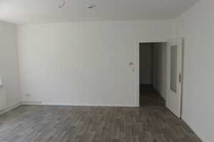 Singlewohnung - Erstbezug nach Renovierung 2-Zimmer mit Balkon mit Blick zum Schmuckplatz – Kötnerholzweg 15, 30451 Hannover – Vorschaubild 3