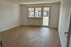 2-Zi-Whg, neues Bad, Balkon, EBK, Garage, STP, Keller – Burggrafenweg 4, 69181 Leimen – Vorschaubild 8