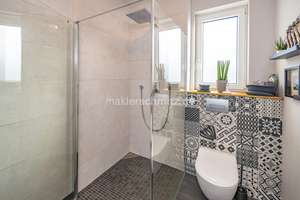 MODERNES FREISTEHENDES EINFAMILIENHAUS MIT EINLIEGERWOHNUNG, GARTEN, POOL & GARAGE – Die vollständige Adresse der Immobilie erhältst du vom Anbieter., 41189 Wickrath-West, Mönchengladbach – Vorschaubild 11