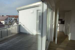 exclusive 4 Zimmer DG Wohnung  mit EBK  Dachterasse und Carport – Akazienstraße 24, 85049 West, Ingolstadt – Vorschaubild 5