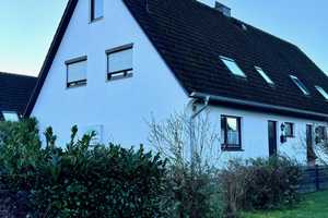 Großzügige 4-Zimmer-Doppelhaushälfte mit EBK in Elmenhorst – Am Sportplatz 12, 23869 Stormarn (Kreis) – Vorschaubild 1