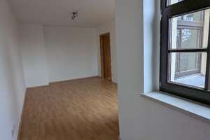 Praktische 2-Raum-Wohnung mit großem Balkon und Blick auf den Schlossteich – Schlossteichstraße 11, 9113 Schloßchemnitz, Chemnitz – Vorschaubild 7