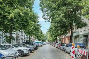 Top sanierte 2-Zimmer-Wohnung mit Balkon und Aufzug im Samariterkiez! – Die vollständige Adresse der Immobilie erhältst du vom Anbieter., 10247 Friedrichshain, Berlin – Vorschaubild 1