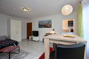 Wunderschöne Wohnung mit Terrasse in Stuttgart Kaltental – 70569 Stuttgart – Vorschaubild 9