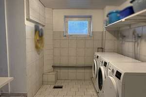 Gepflegtes Zweifamilienhaus im ruhigen Stadtteil von Fellbach – Die vollständige Adresse der Immobilie erhältst du vom Anbieter., 70734 Fellbach – Vorschaubild 48