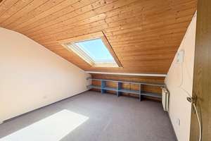 Haus-im-Haus-Gefühl: Großzügige Eigentumswohnung mit Garten, Balkon und Garage in Stadtallendorf – Die vollständige Adresse der Immobilie erhältst du vom Anbieter., 35260 Stadtallendorf – Vorschaubild 18