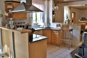 Attraktives Ein-/ Zweifamilienhaus mit PV- Anlage, Doppelgarage und Bauplatz in bester Ortslage  – Die vollständige Adresse der Immobilie erhältst du vom Anbieter., 21481 Lauenburg/Elbe – Vorschaubild 5