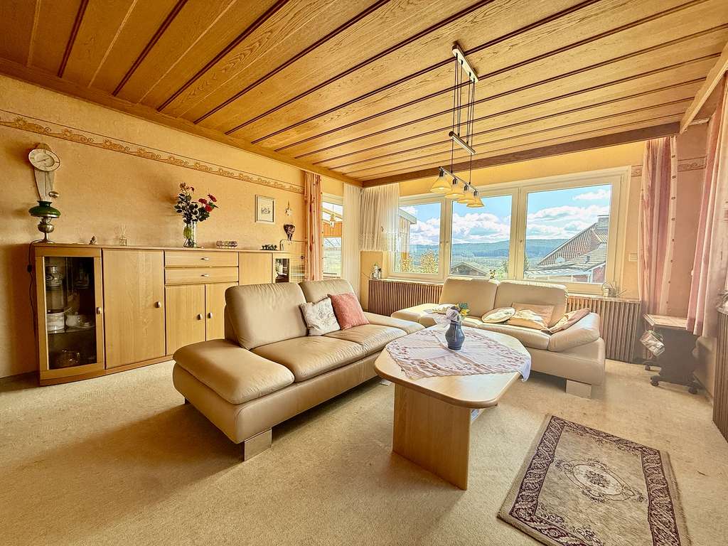 Immobilie in Burgkunstadt - Toller Bungalow mit großem Garten in ruhiger Lage von Burgkunstadt OT - Bild 1