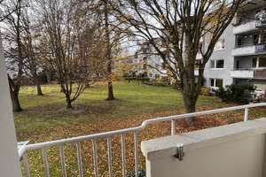 Neuwertige Wohnung mit drei Zimmern sowie Balkon und EBK in Bonn – Monschauer Straße 18, 53121 Endenich, Bonn – Vorschaubild 12