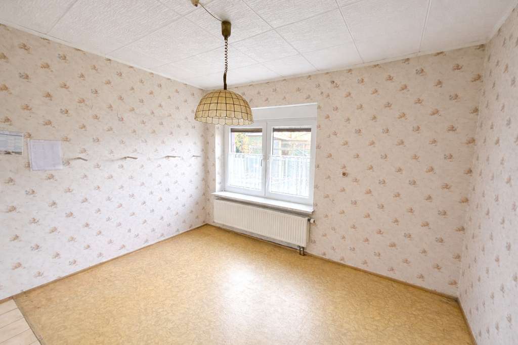 Immobilie in Weißenfels - Viel Potential in Siedlungslage am Stadtrand von Weißenfels - Bild 4