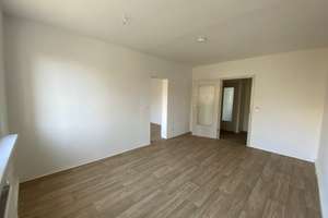 Ich mach mich schick für Dich - Erstbezug nach Sanierung – Leonhard-Frank-Straße 82, 98529 Heinrichs, Suhl – Vorschaubild 4