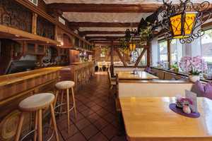 RE/MAX*TOP ANGEBOT!* Wohnen & Arbeiten unter einem Dach! Gasthaus mit 2 großen Wohnungen – Zollernalbkreis – Vorschaubild 8