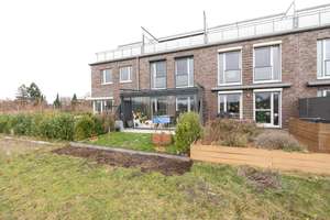 Modernes Townhouse mit beheiztem Vollkeller nur wenige Gehminuten von KiTa und Einkaufsmöglichkeiten – Die vollständige Adresse der Immobilie erhältst du vom Anbieter., 22844 Norderstedt – Vorschaubild 31