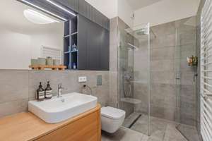 FAMILIEN-PENTHOUSE - 4,5 ZIMMER - MIT WEITBLICK, SIEMATIC EINBAUKÜCHE UND EXKLUSIVER AUSSTATTUNG – Stallschreiberstrasse 19, 10117 Mitte (Ortsteil), Berlin – Vorschaubild 26